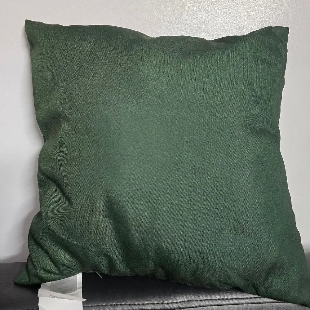 Nwt Poinsettia Square Christmas Outdoor Throw Pillow, 16